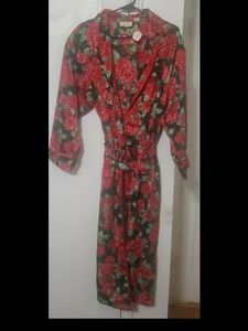 Victoria's Secret Vintage *Gold Label* Roses Robe Small/Petite